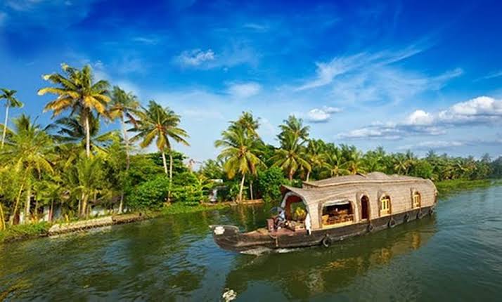 Thiruvallam & Poonthura